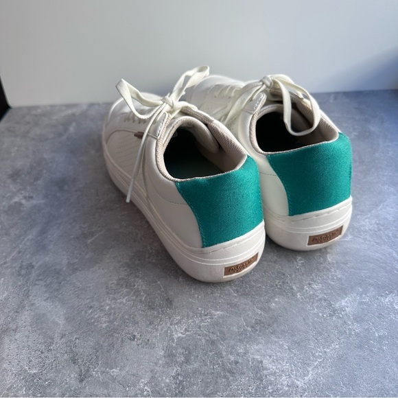 Dr. Scholl's Time Off White Sneakers Women’s Size 10 - Picture 6 of 13